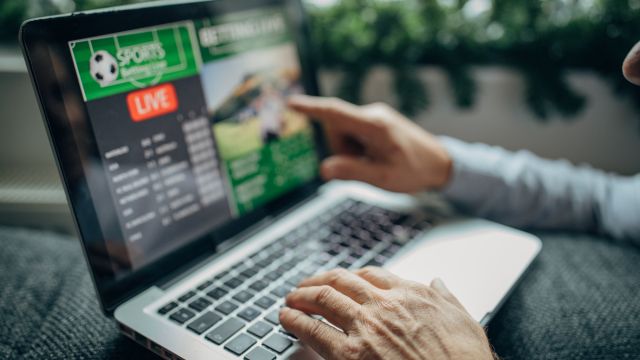 Προγνωστικά Over Σήμερα για Μικρές και Μεγάλες Αγορές: Ο Απόλυτος Οδηγός